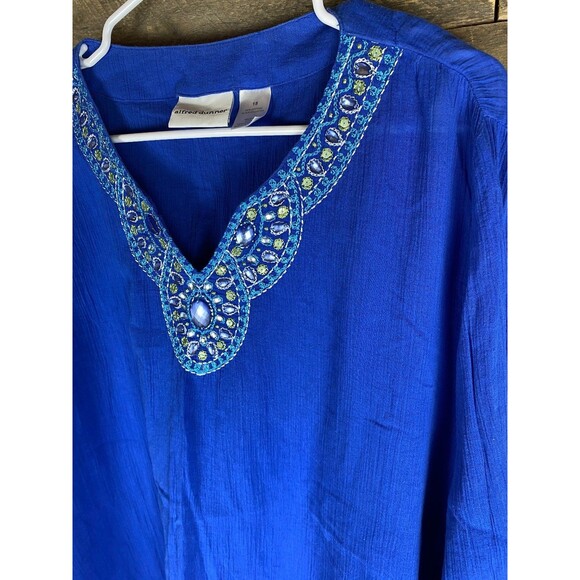 Alfred Dunner Women's Plus Sz 18 Blue Cotton Embroidered Embellished V-Neck Top - Picture 4 of 12